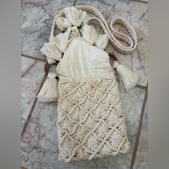 Spell And The Gypsy Flora Macrame
Crossbody Bag Neutral - Picture 6 of 9